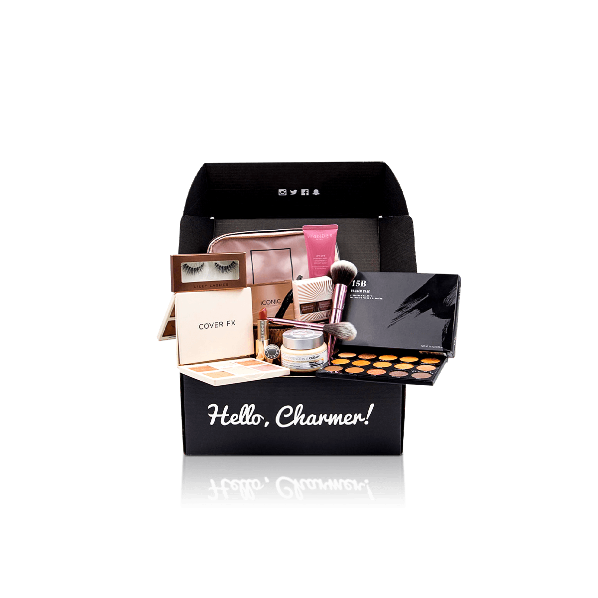 Custom makeup boxes for compacts, palettes and beauty sets with polished printing and protective product fit.